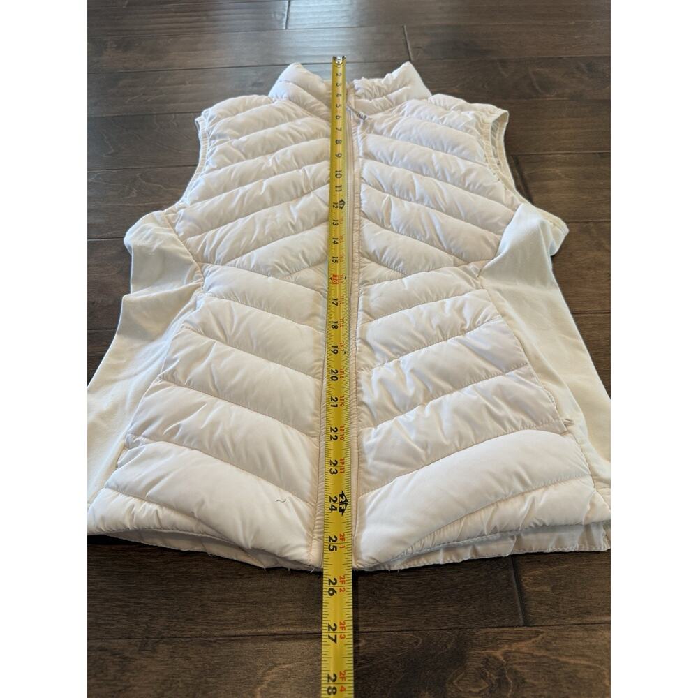 Fabletics Womens White Puffer Full Zip Athletic Outdoor Vest Size M Medium - Picture 9 of 10